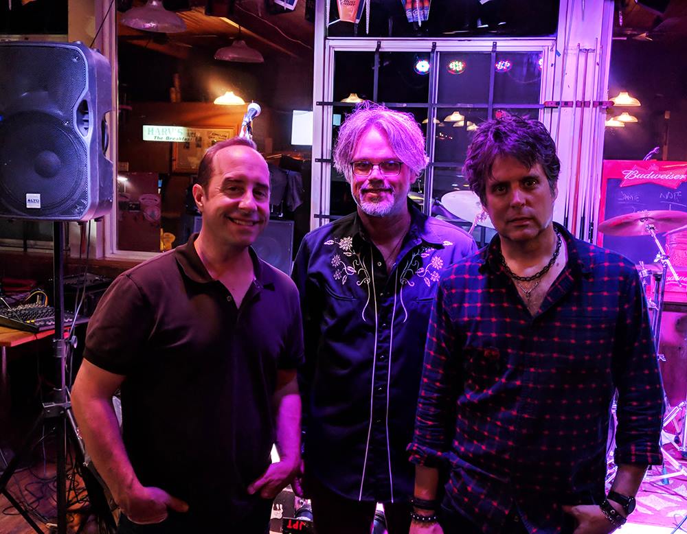 After the set at Lola`s. — with Jeremy Porter and 2 others  at Lola`s Pub and Grub.
