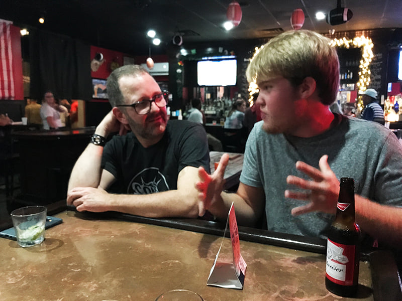 Talking music industry with our new friend Shaun. Reach out buddy! — with Bob Moulton at Uncle Bill`s Pub and Grill.
