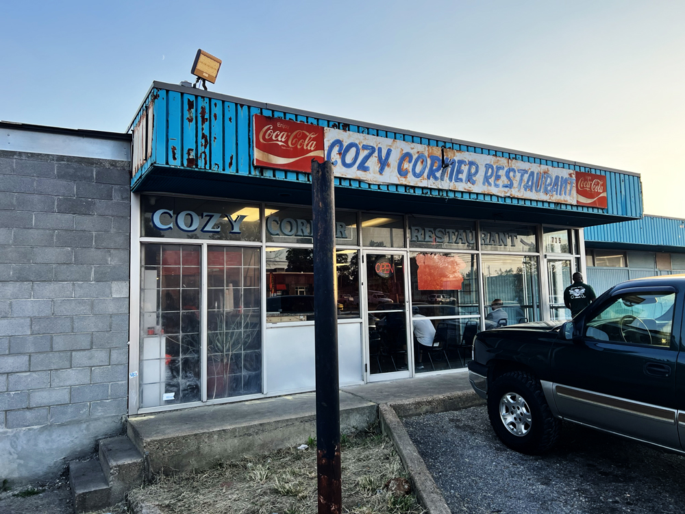 Cozy Corner BBQ Memphis, TN
